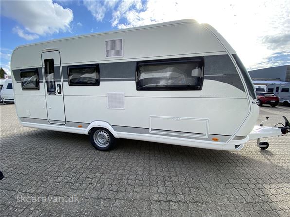 Hobby Excellent Edition  495 UL
