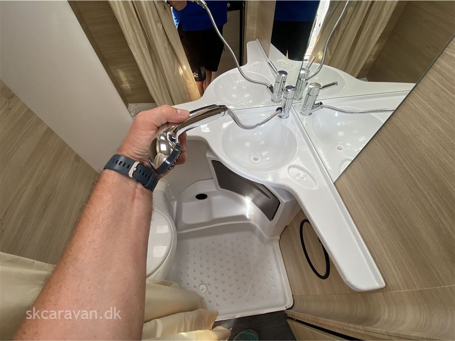Caravelair Titanium 450
