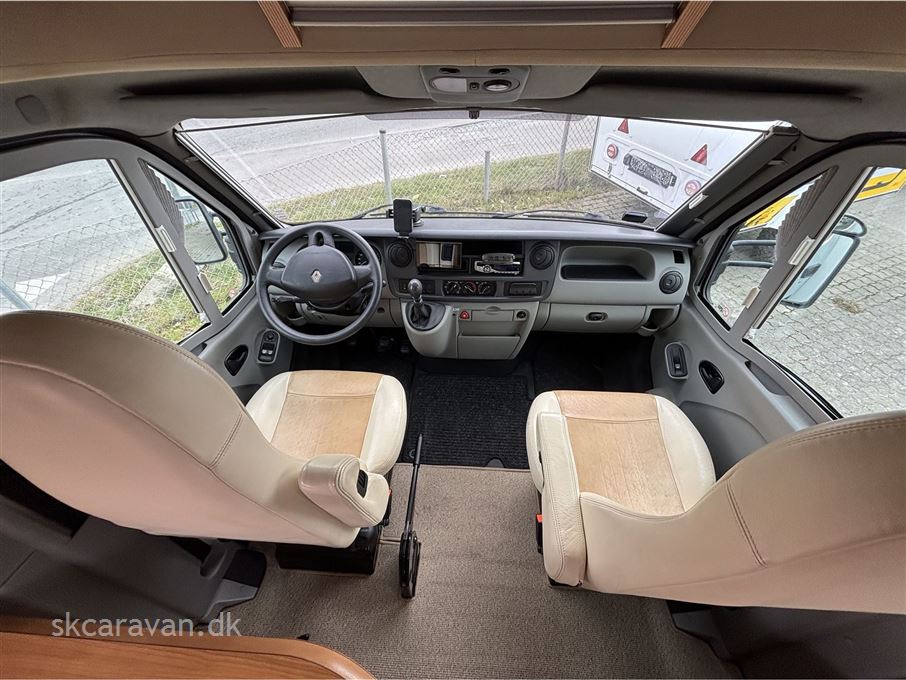 RENAULT 3.0 DCI 140HK BÜRSTNER 625