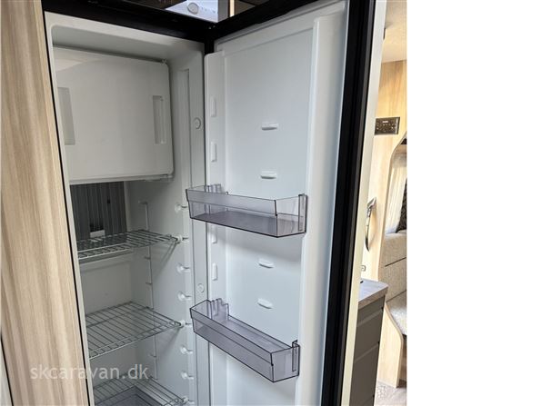Hobby De Luxe 495 UL