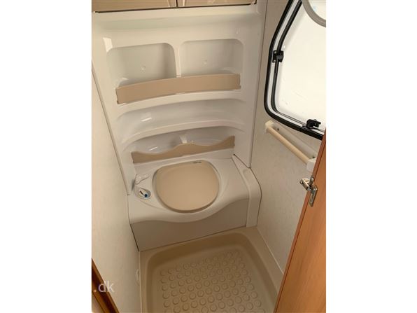 Hobby La Vita 560 KMFe