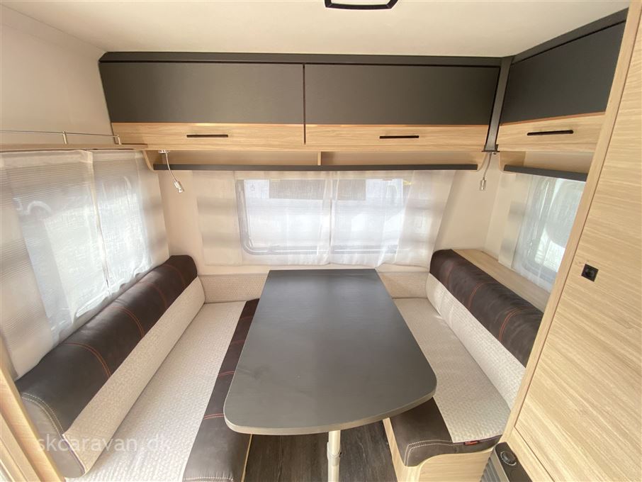 Caravelair Titanium 450