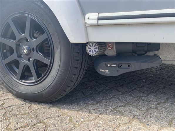 Caravelair Titanium 450