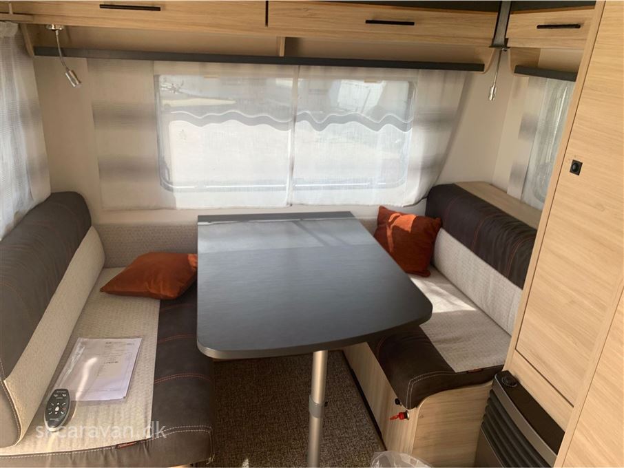 Caravelair Titanium 450