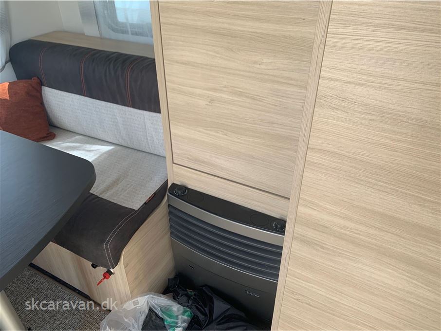 Caravelair Titanium 450