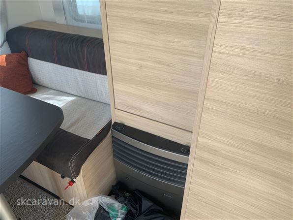 Caravelair Titanium 450