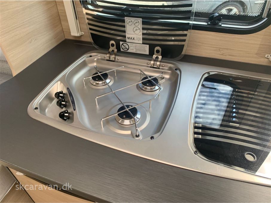 Caravelair Titanium 450