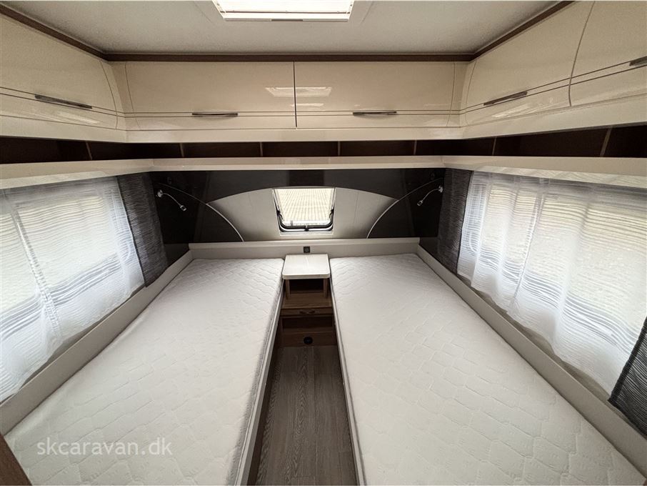 Hobby Excellent 495 UL