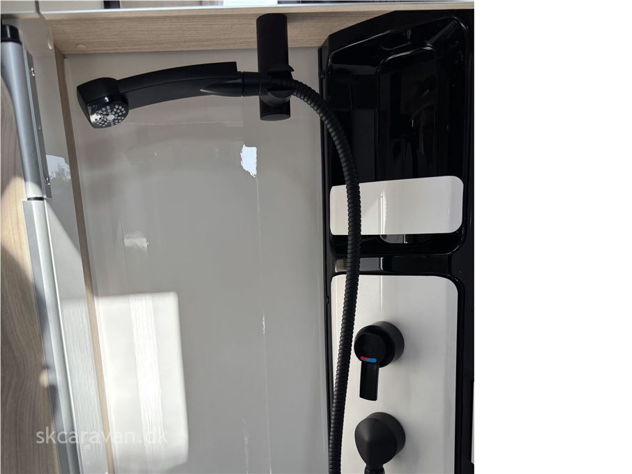 Hobby De Luxe 460 SFf Kampagne