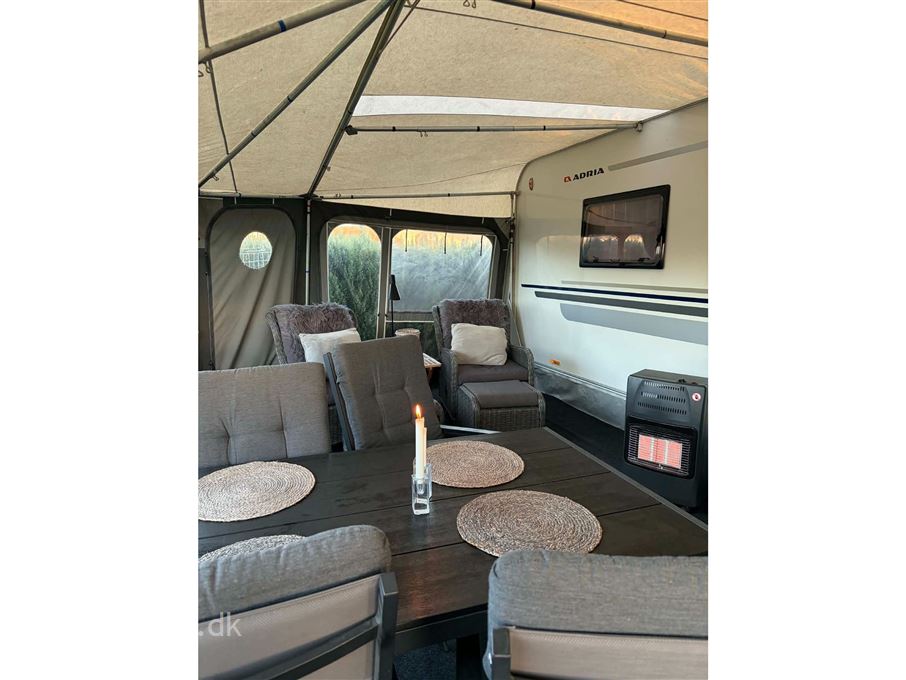 Adria Adora 613 HT