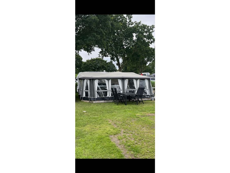 Adria Adora 613 HT