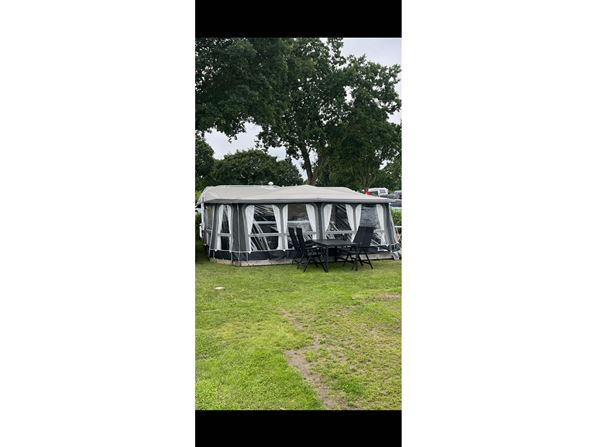 Adria Adora 613 HT