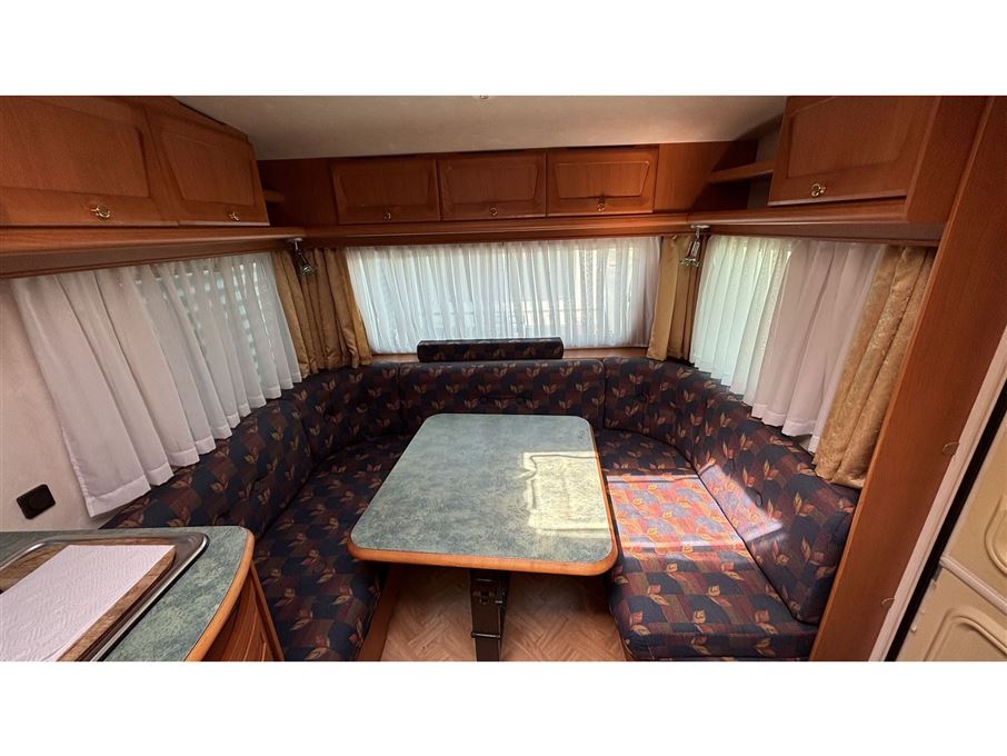 Adria Unica B Exclusive 502 UP