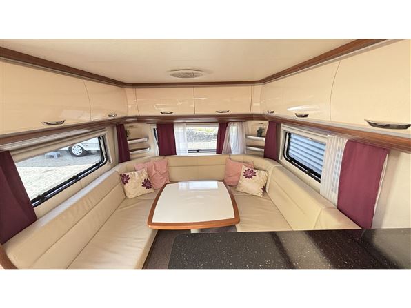 Hobby Premium 560 CFe