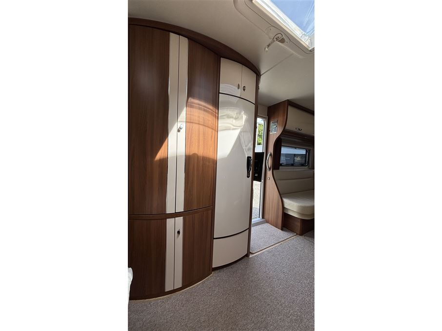 Hobby Premium 560 CFe