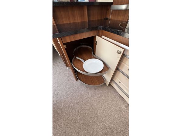 Hobby Premium 560 CFe