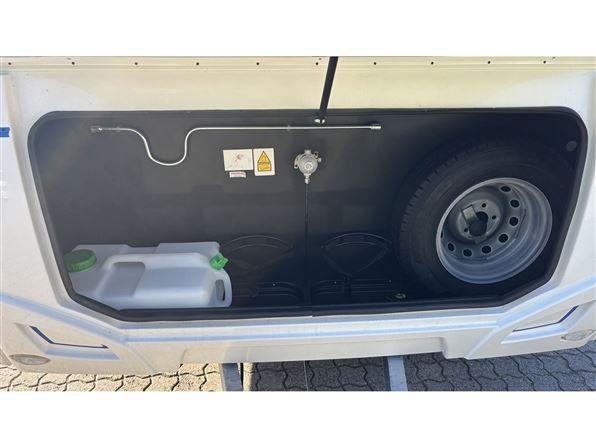 Caravelair Alba Style 390 DK Line