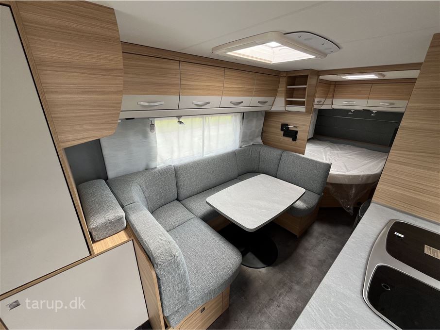 Dethleffs Camper 560 FMK