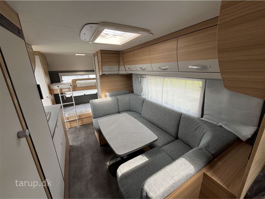 Dethleffs Camper 560 FMK