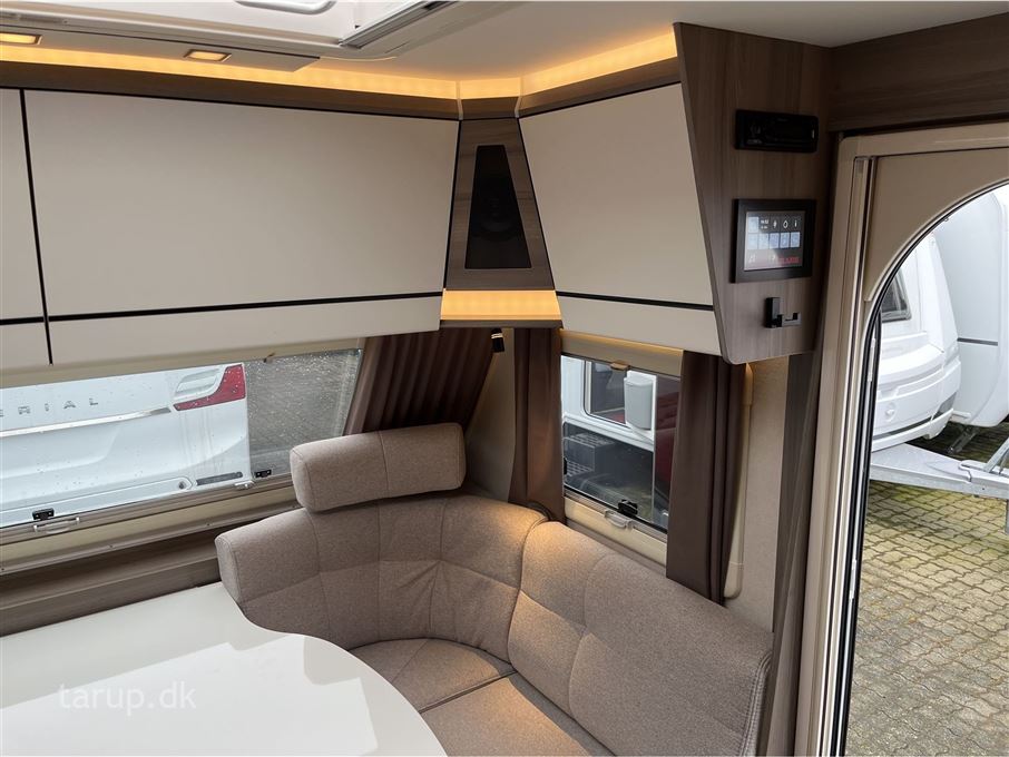 Kabe Estate 470 XL/KS