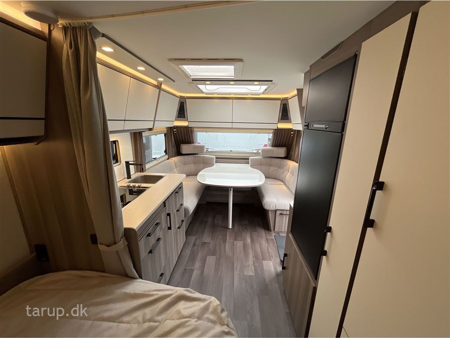 Kabe Estate 470 XL/KS