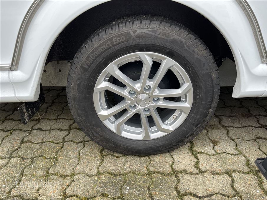 Kabe Estate 470 XL/KS