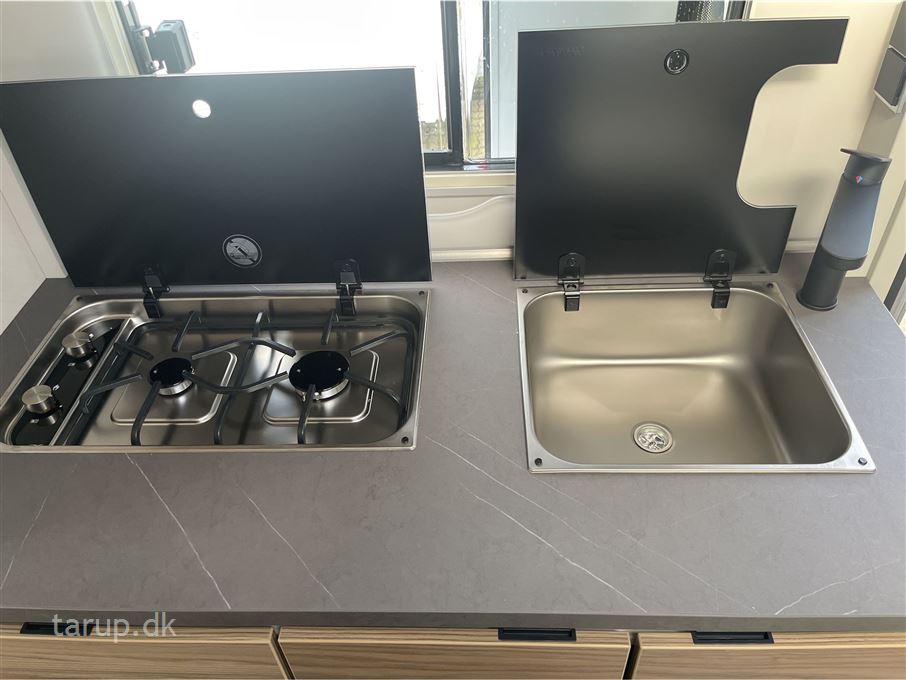 Dethleffs Nomad 490 EST