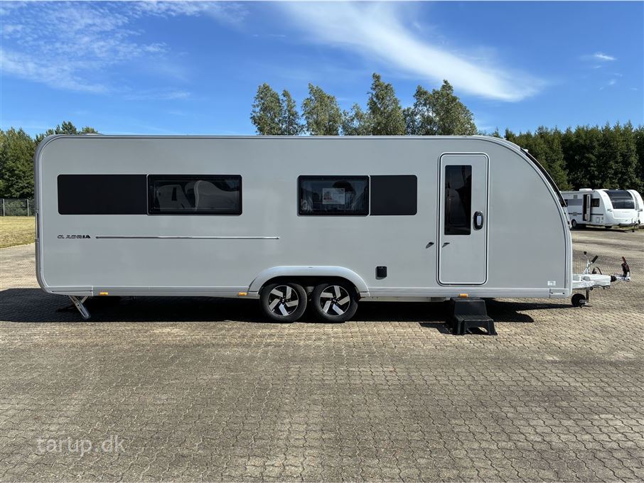 Adria Alpina 663 HT TWIN AXEL