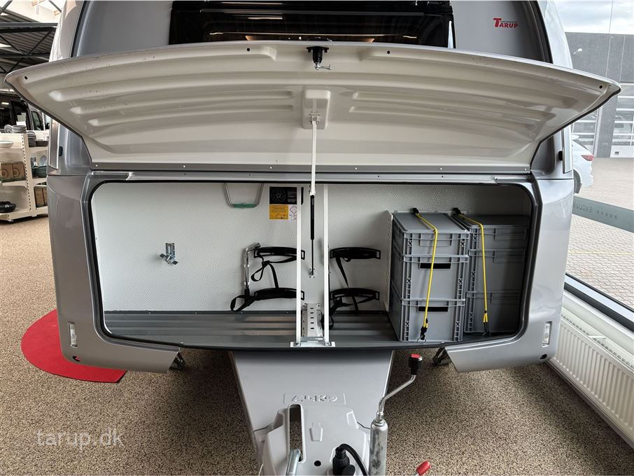 Adria Alpina 663 HT TWIN AXEL