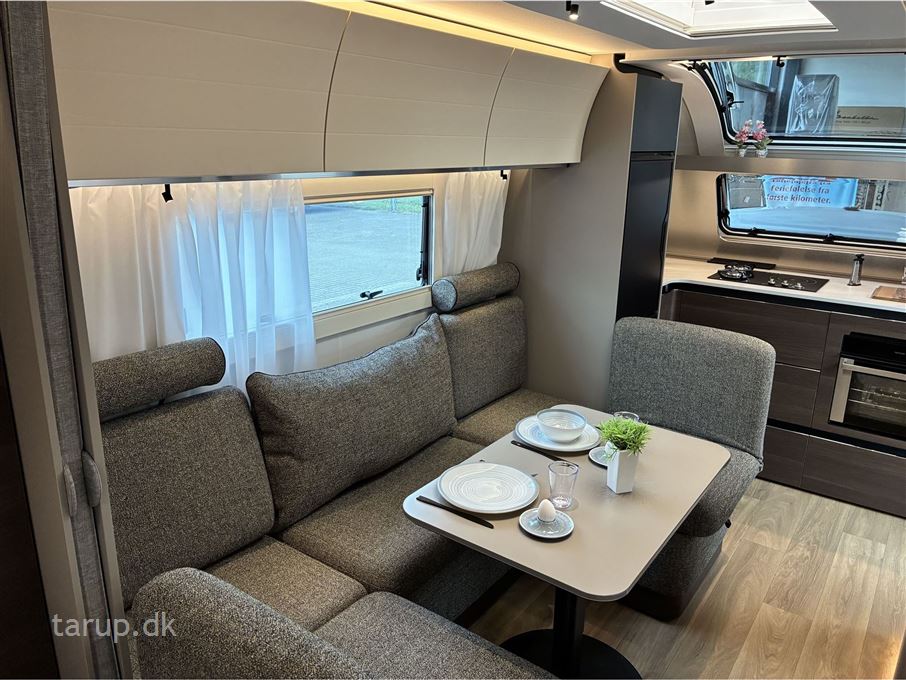Adria Alpina 663 HT TWIN AXEL