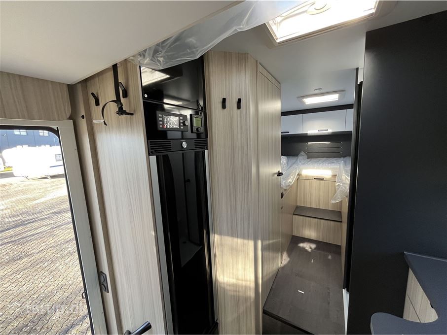 Sun Living S 75 SL Aut. 165 HK