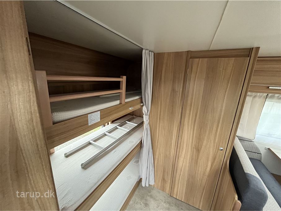 Caravelair Antares Luxe 527