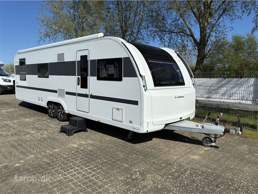 Adria Alpina 763 UK