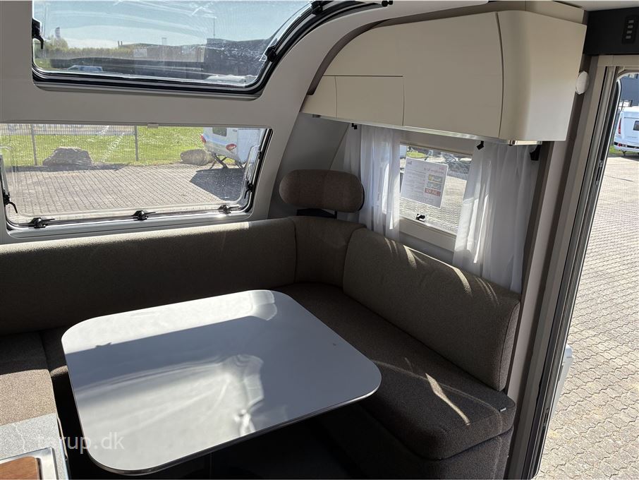 Adria Alpina 763 UK