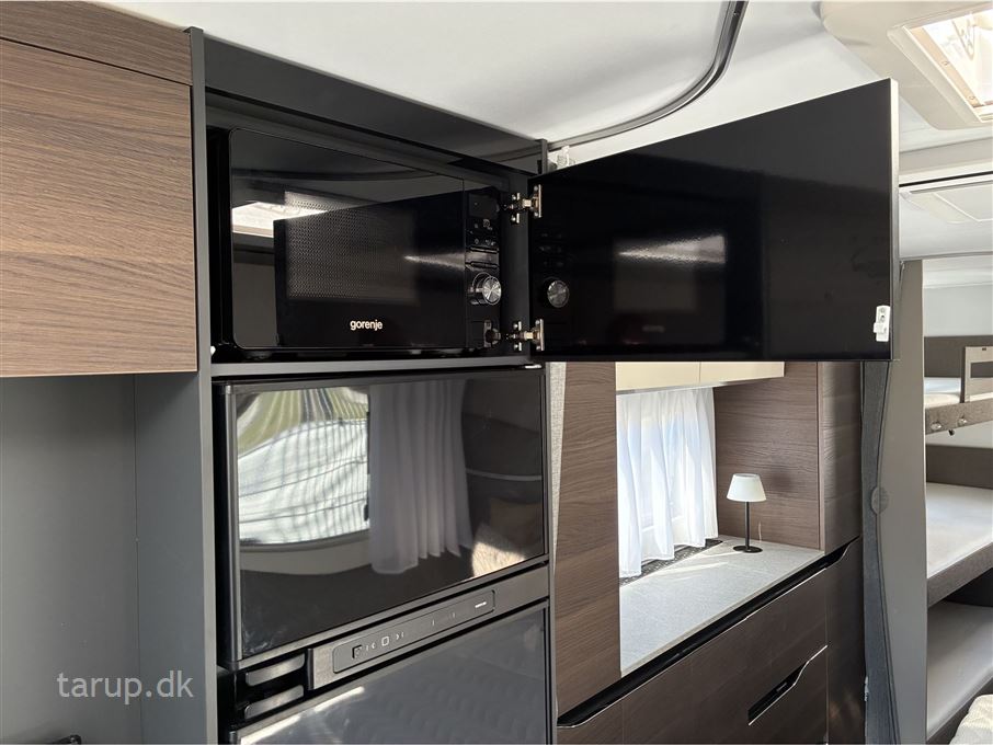 Adria Alpina 763 UK