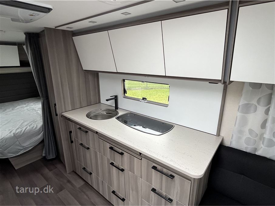 Kabe Estate 600 XL KS