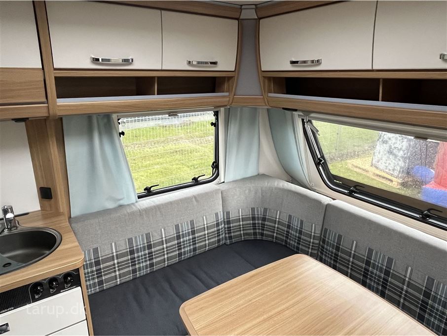 Dethleffs Camper 520 RET