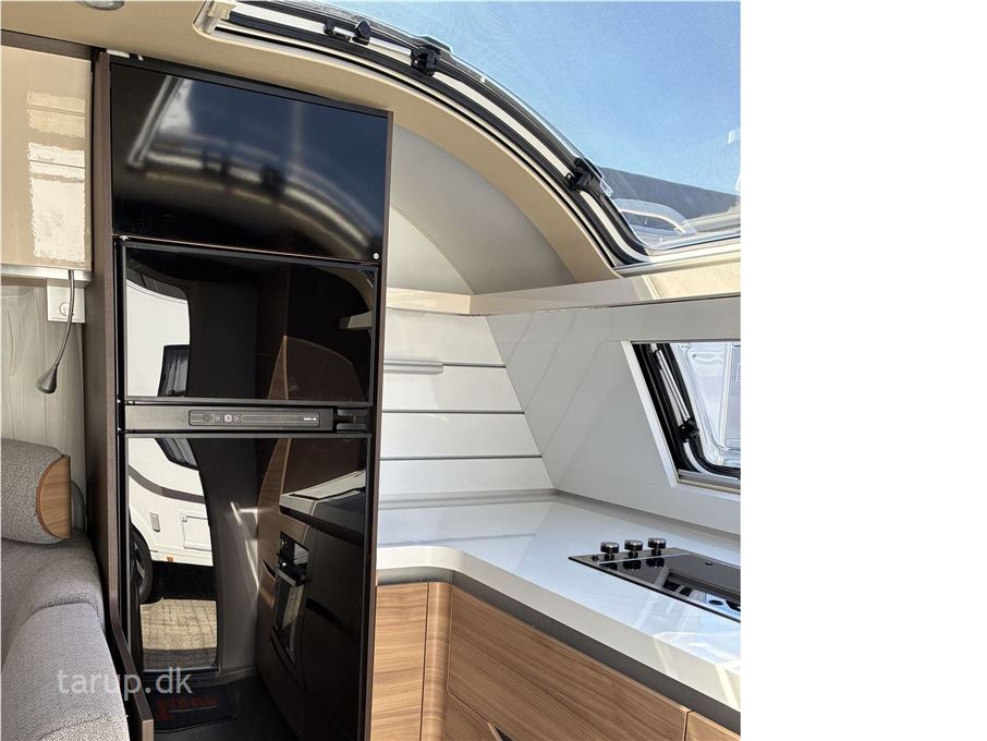 Adria Alpina 663 HT