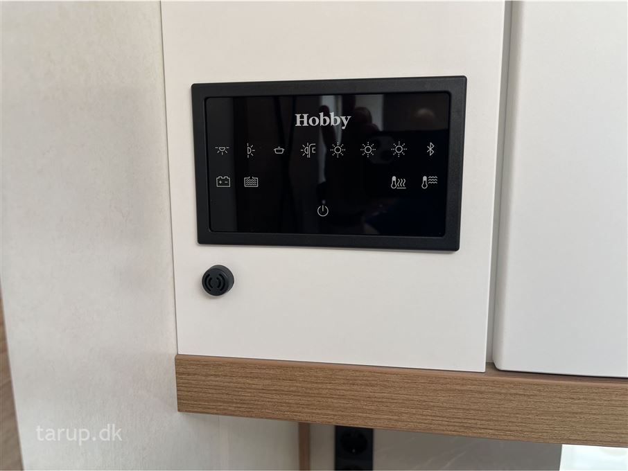 Hobby De Luxe 460 SFf