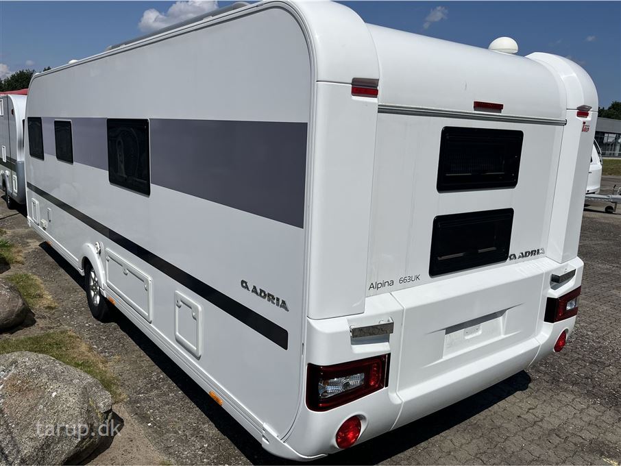 Adria Alpina 663 UK