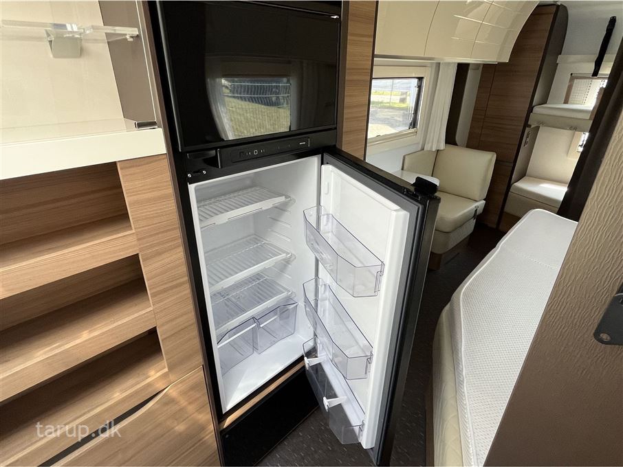 Adria Alpina 663 UK