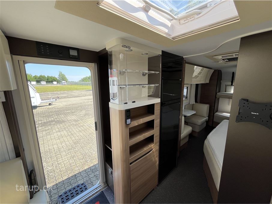 Adria Alpina 663 UK