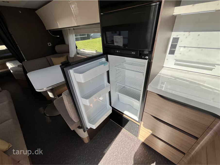 Adria Alpina 753 HK