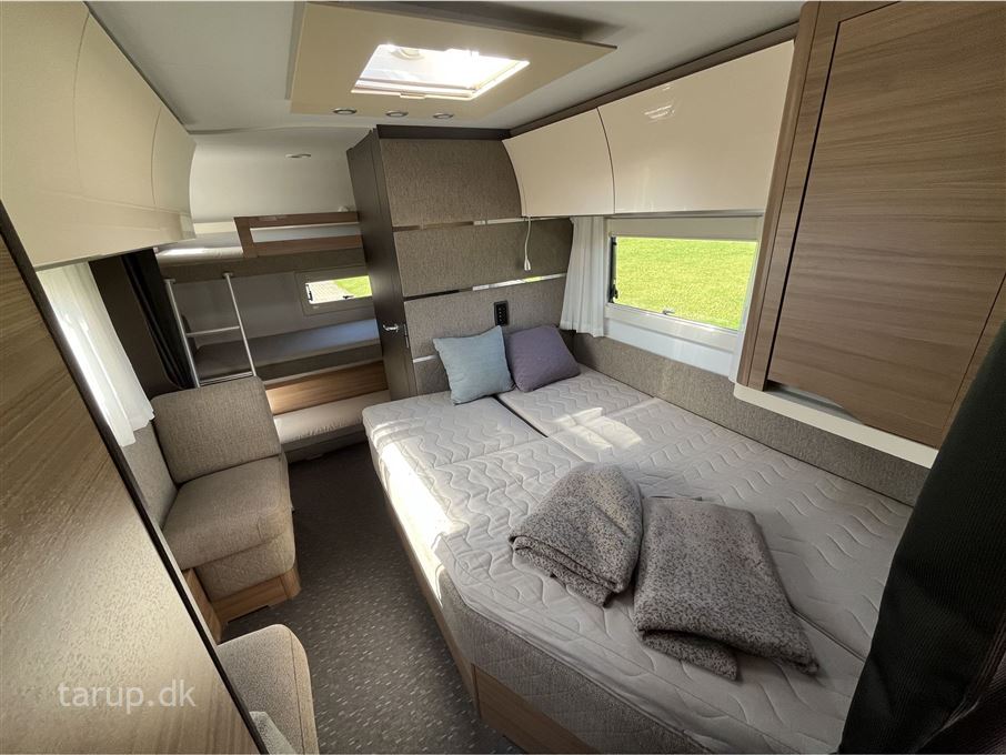 Adria Alpina 753 HK