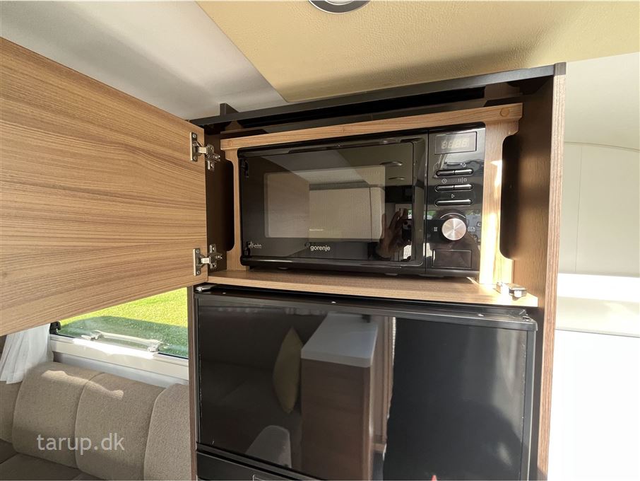 Adria Alpina 753 HK