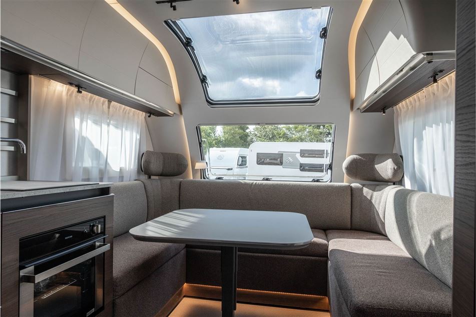 Adria Alpina 613 UT