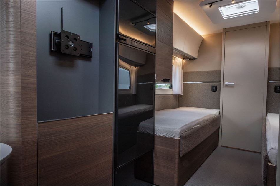 Adria Alpina 613 UT