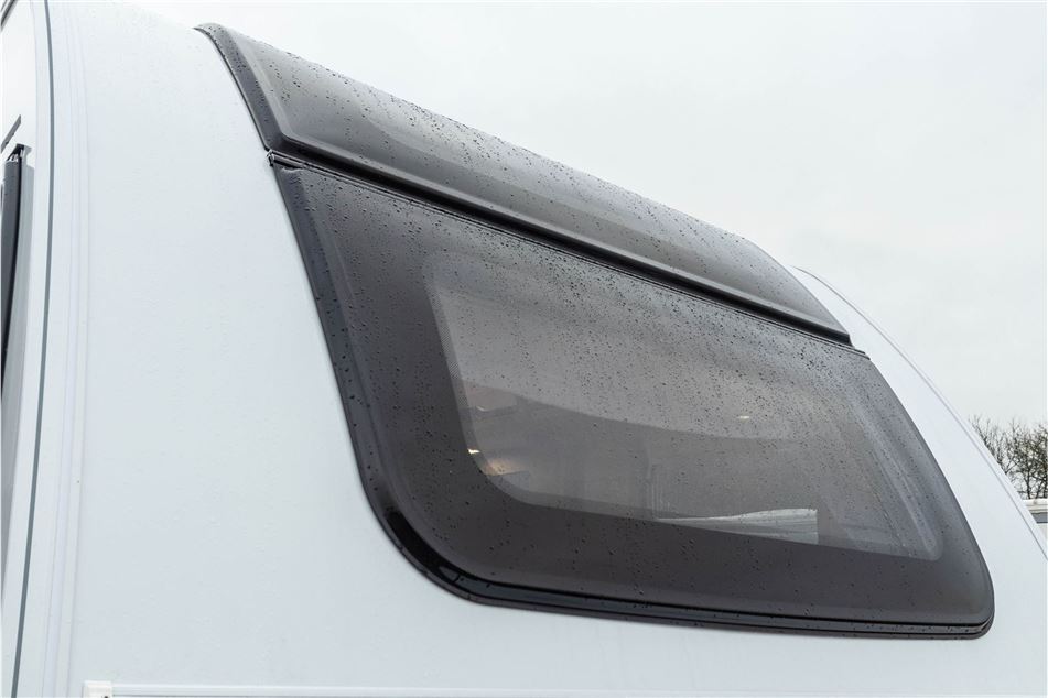 Knaus Südwind 500 UF "60 Years Celebration"