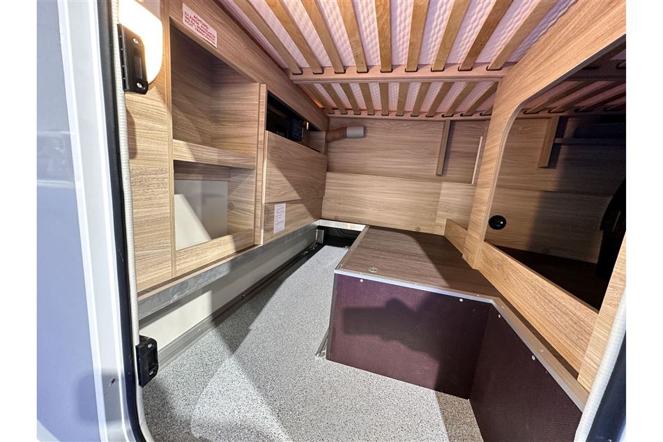 Knaus Van TI Plus 700 LF Platinium Selection