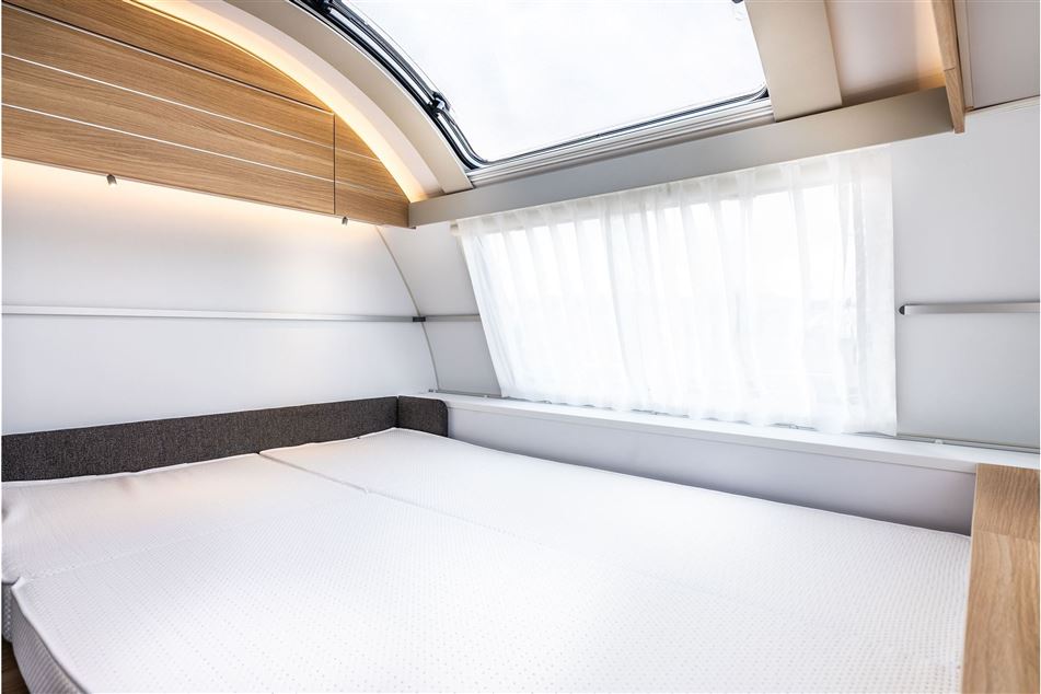 Adria Adora 673 PK Twin axle